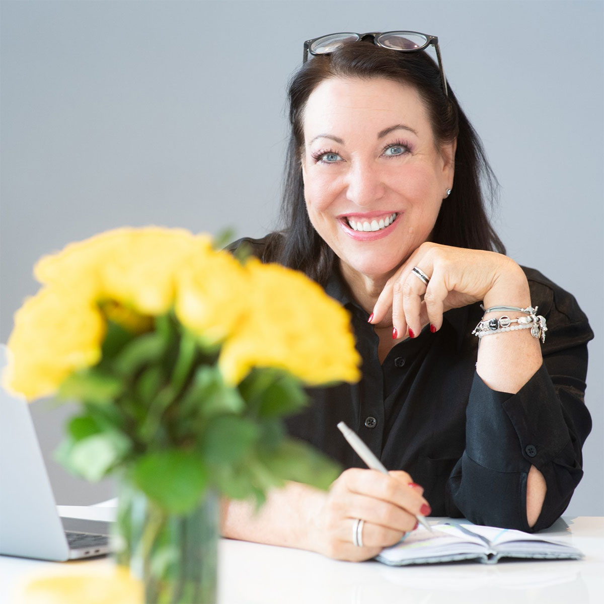 Dr. Anke Elisabeth Ballmann Dr. Anke Elisabeth Ballmann